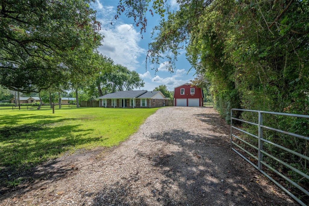 9311 Masters Road - Photo 0