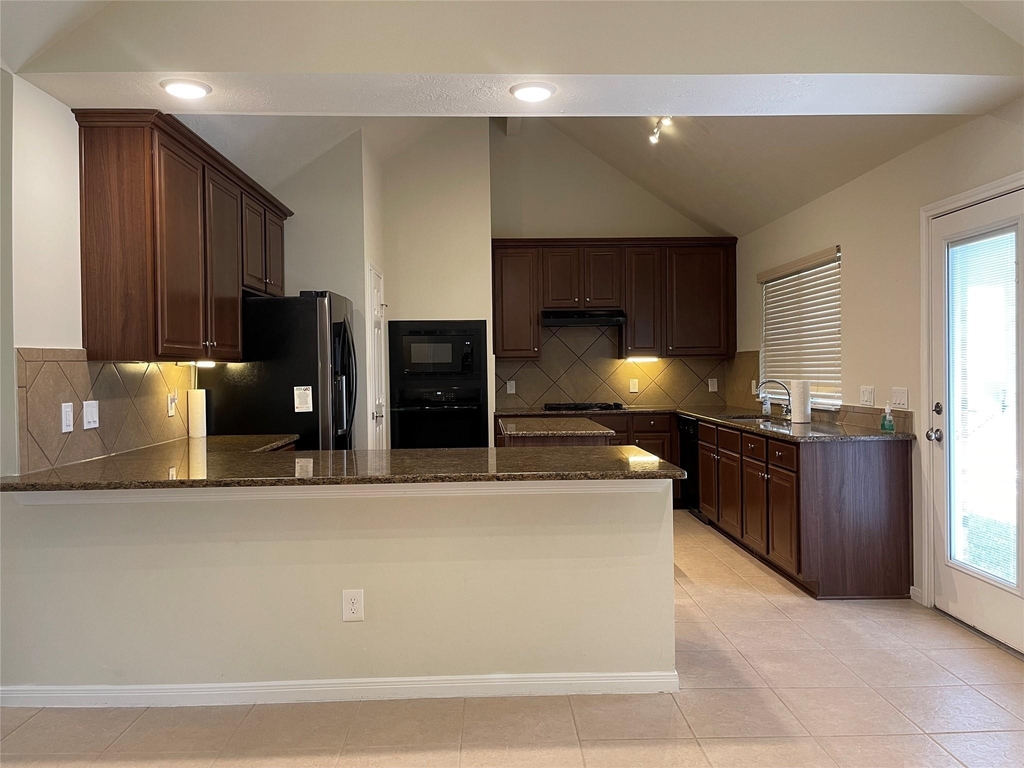 6535 Bastrop Trail - Photo 9
