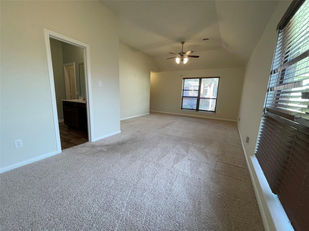6535 Bastrop Trail - Photo 11