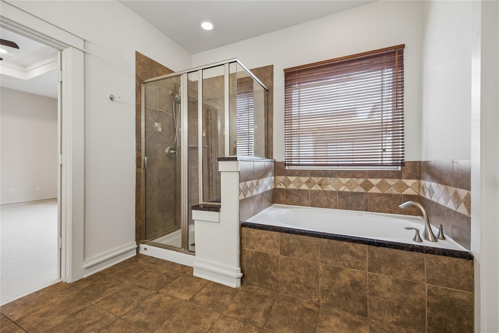 5924 Petty Street - Photo 11