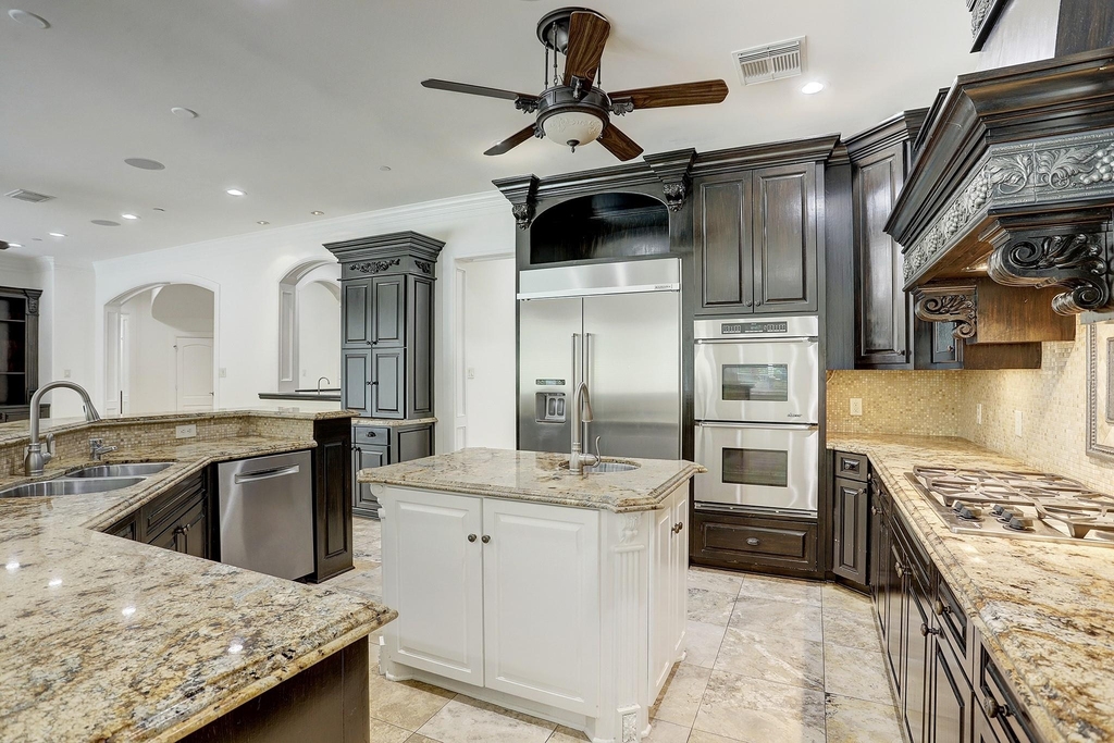 6007 Newcastle Street - Photo 19