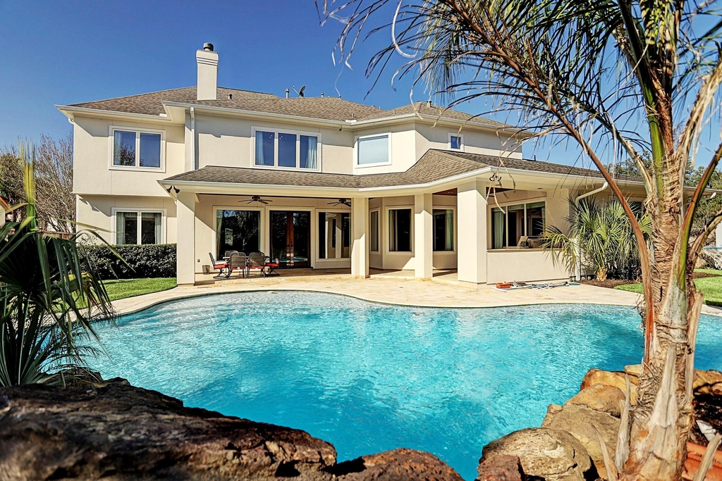 6007 Newcastle Street - Photo 0
