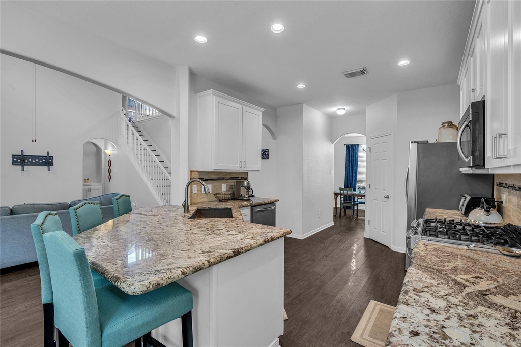 440 Magnolia Blossom - Photo 7