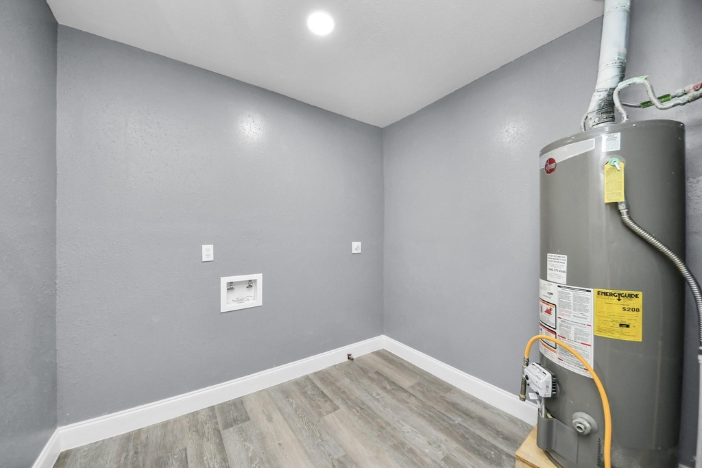 2503 Jean Street - Photo 32