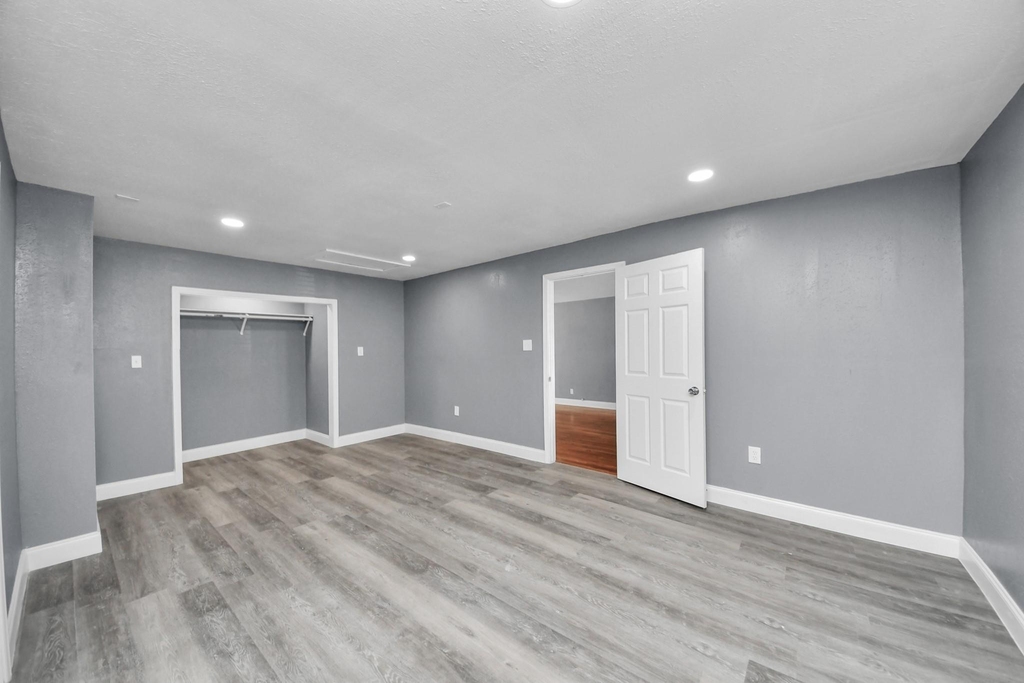 2503 Jean Street - Photo 16