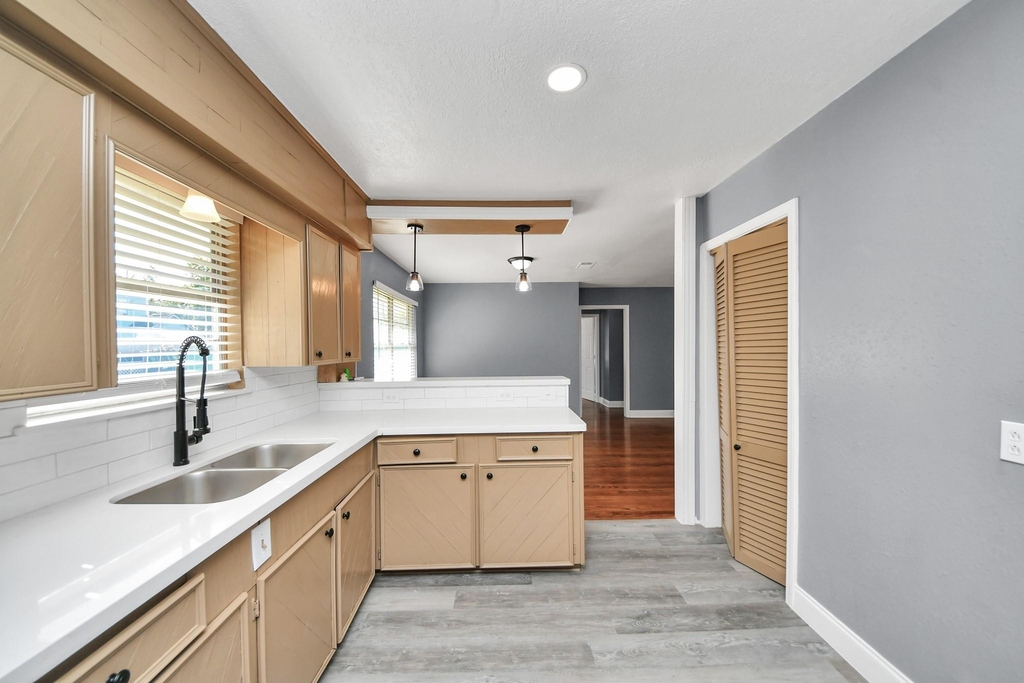 2503 Jean Street - Photo 12