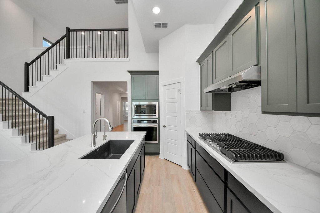 29739 Bur Creek Lane - Photo 12