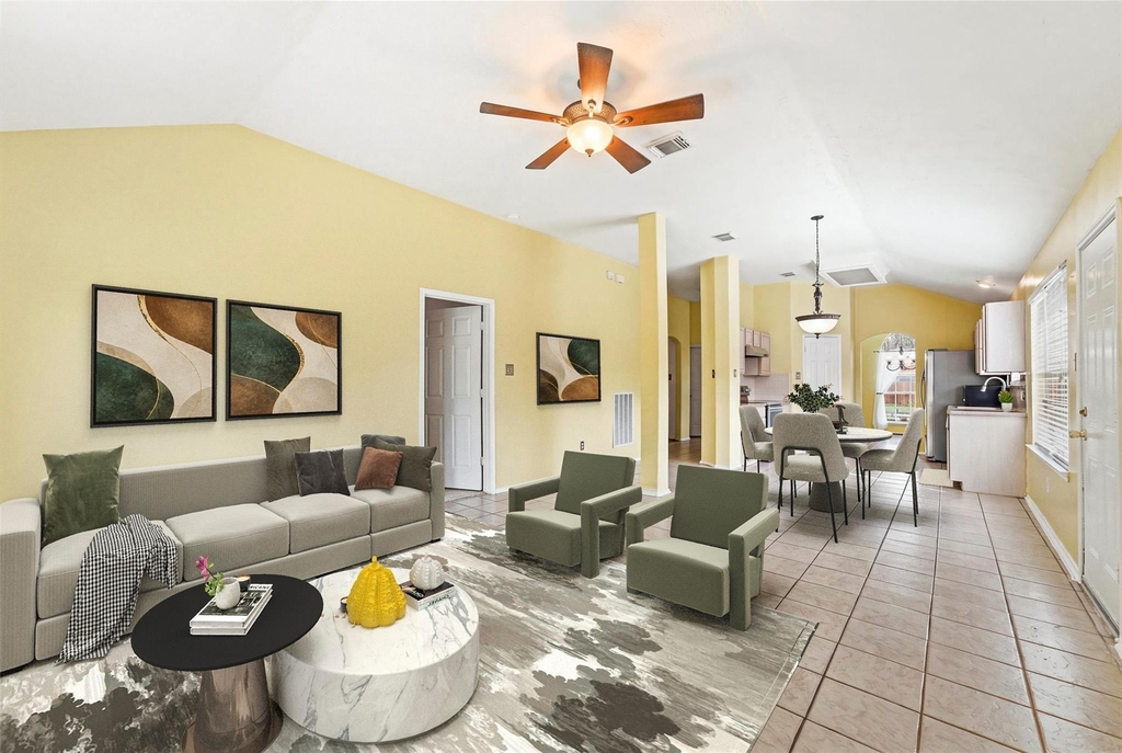 17023 N Lighthouse Drive - Photo 2