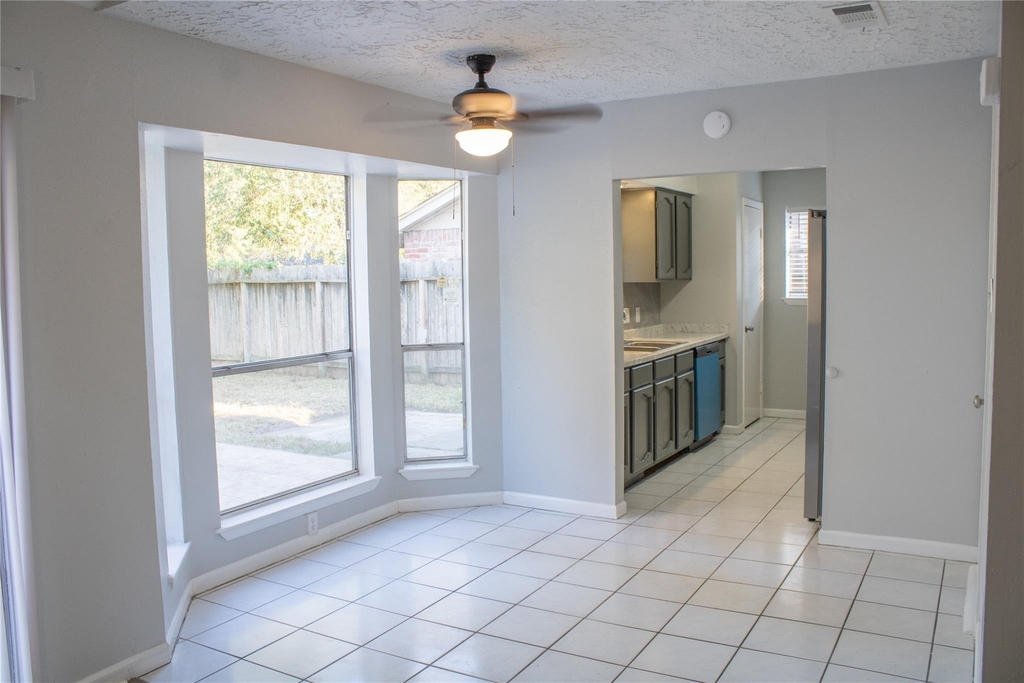 22318 Acorn Valley Drive - Photo 7