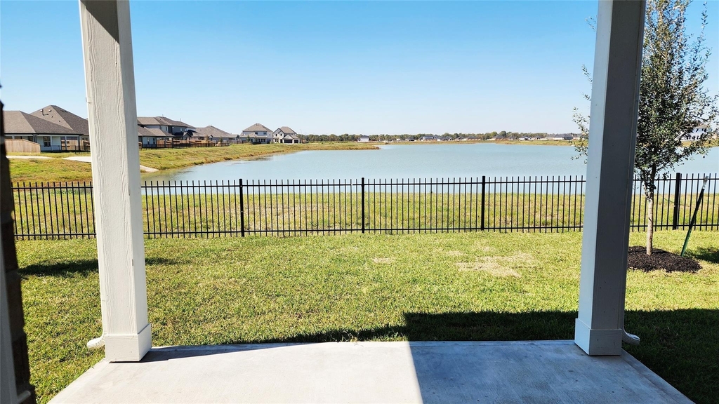 6118 Royal Palm Drive - Photo 12