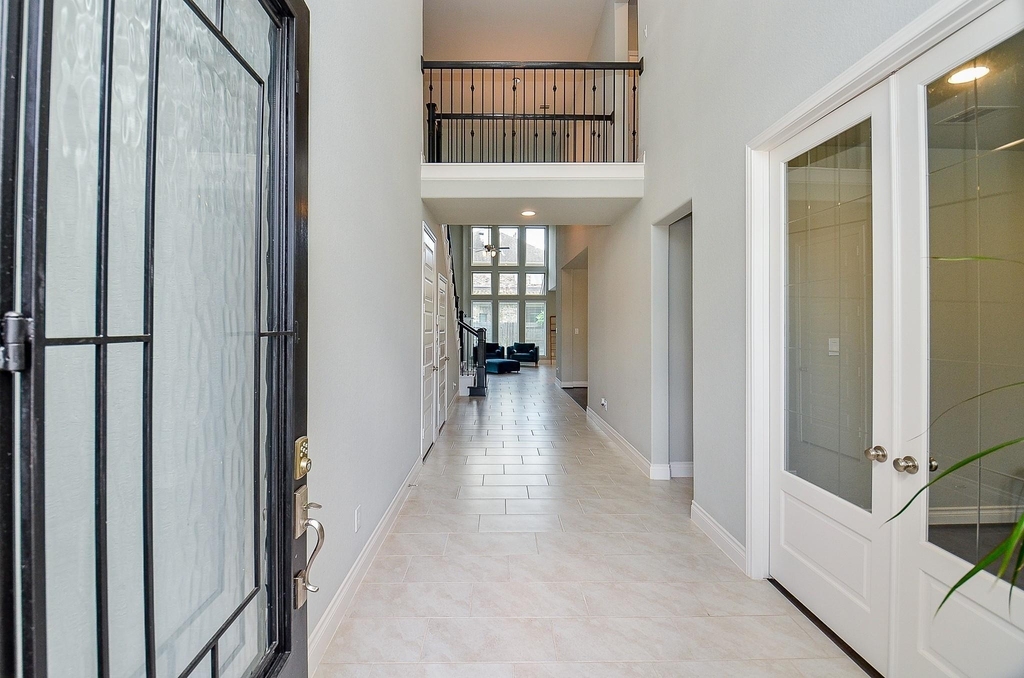 5627 Bending Crest Court - Photo 32