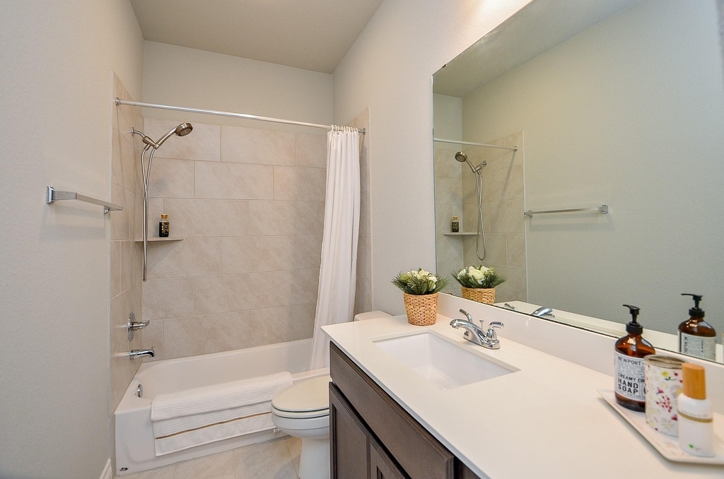 5627 Bending Crest Court - Photo 3