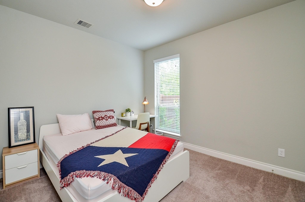 5627 Bending Crest Court - Photo 7