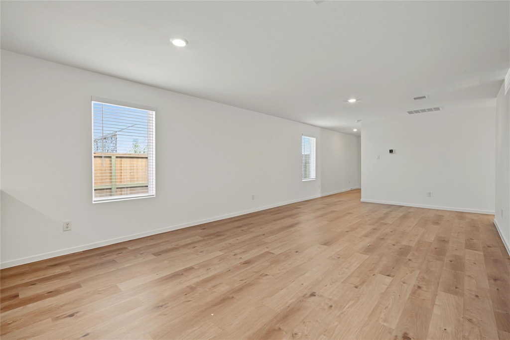 6231 Pelly Place - Photo 6