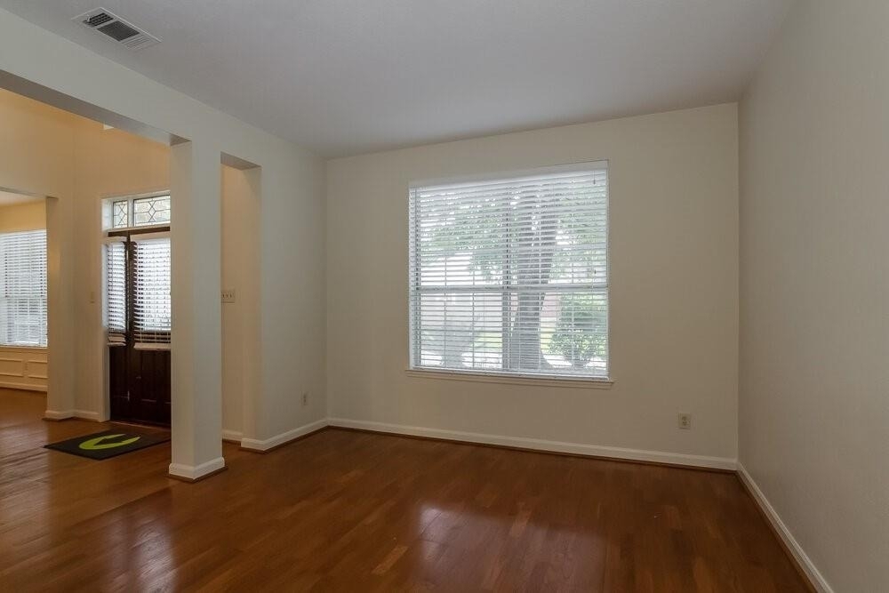 3203 Leafy Pine Court - Photo 7