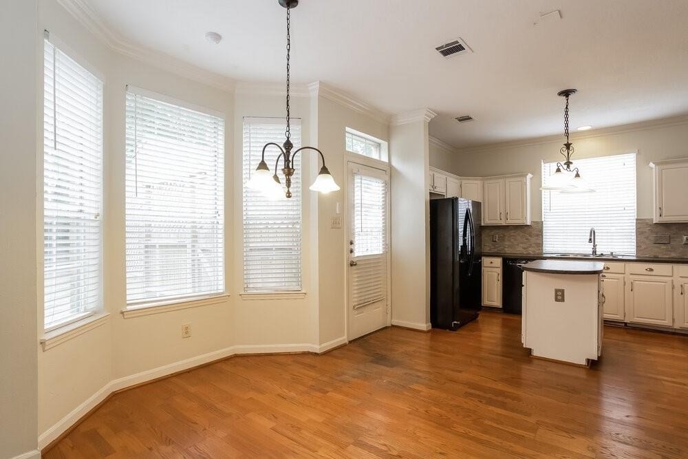3203 Leafy Pine Court - Photo 5