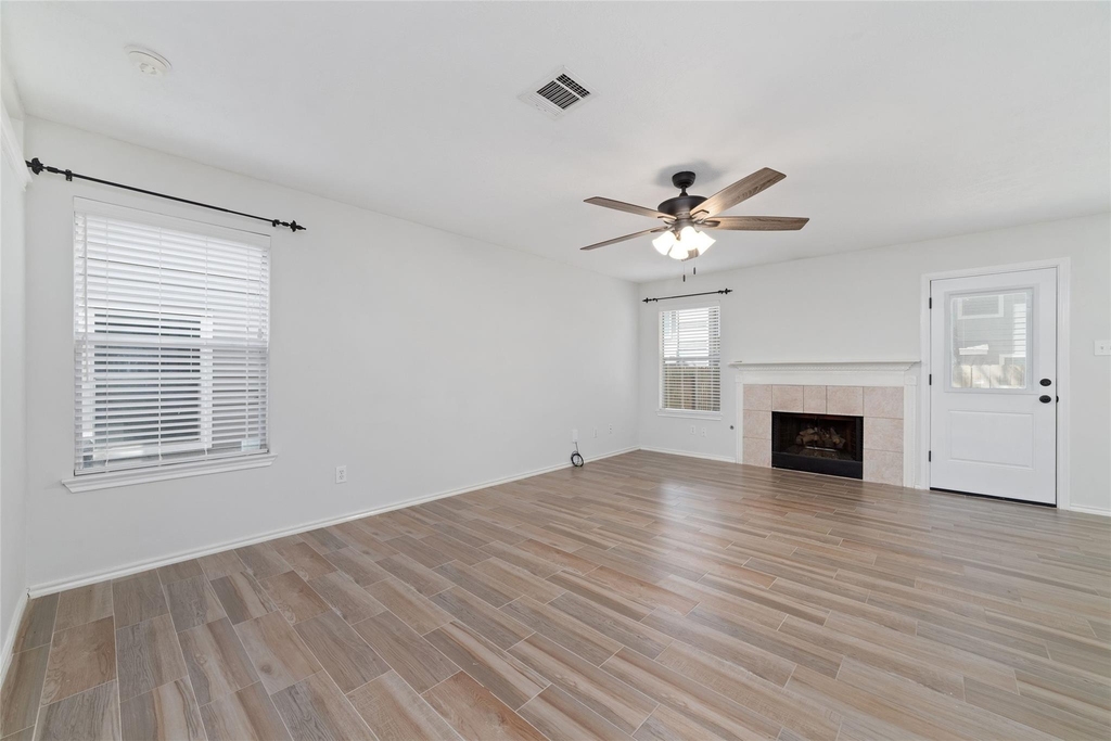 118 Anise Tree Place - Photo 3