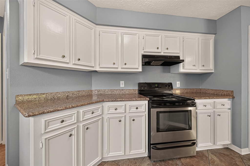 1338 Leadenhall Circle - Photo 15