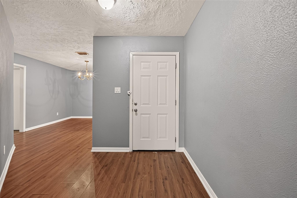 1338 Leadenhall Circle - Photo 5