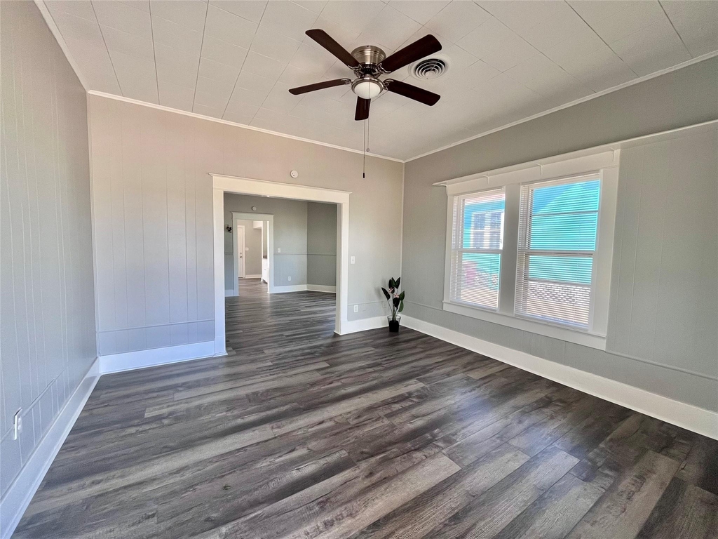 1211 W 2nd Street - Photo 3