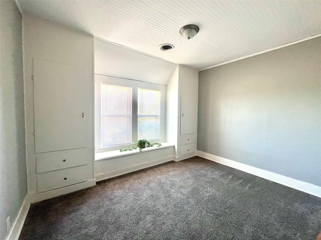 1211 W 2nd Street - Photo 11
