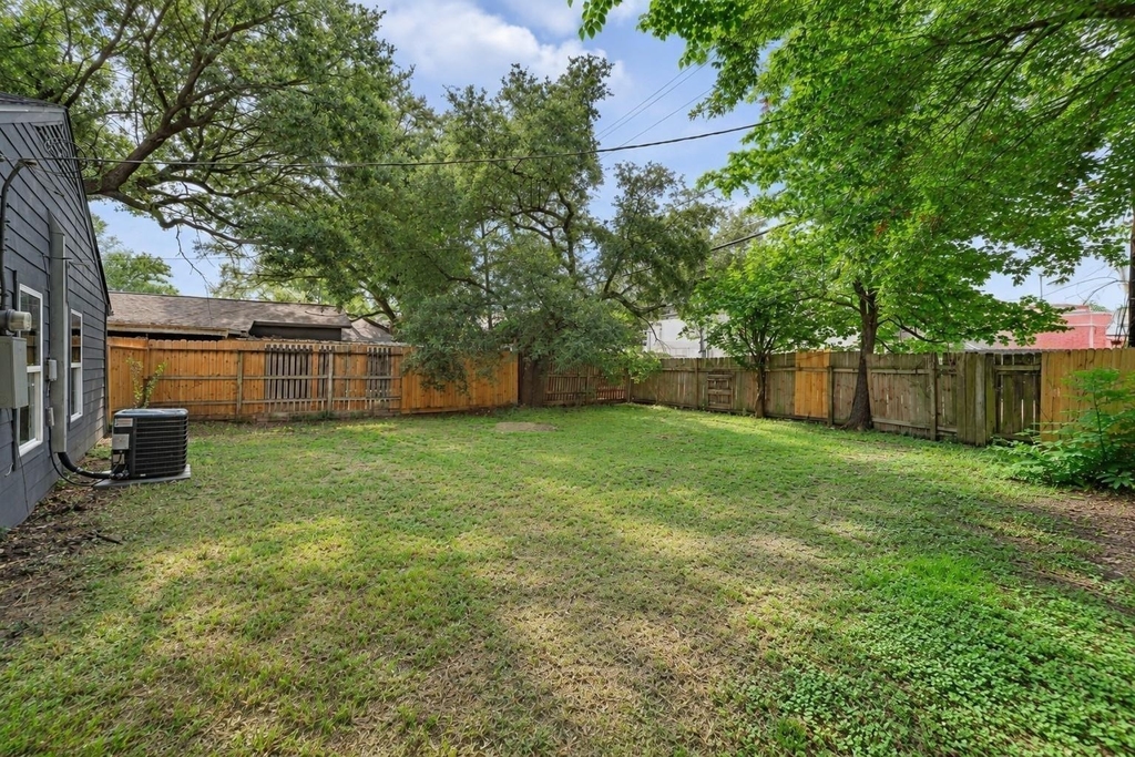 2108 Camille Street - Photo 5