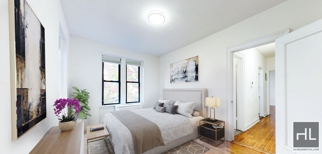 West 12 Street - Photo 4