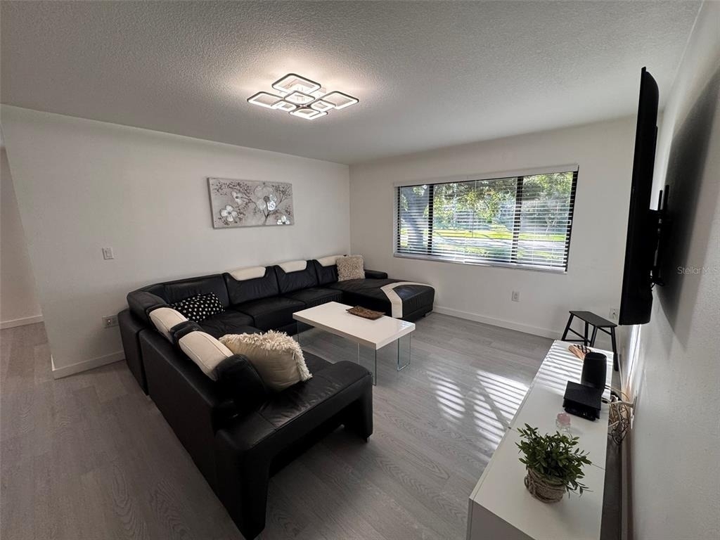 2765 Countryside Boulevard - Photo 14