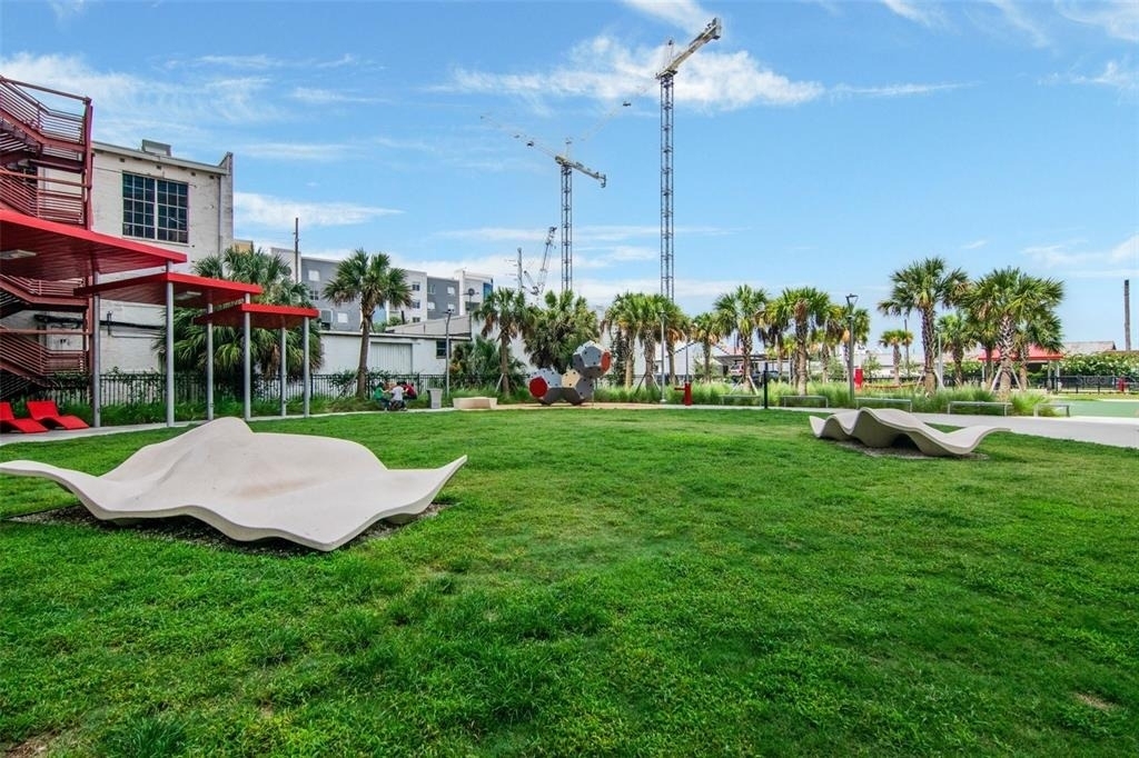 1120 E Kennedy Boulevard - Photo 46