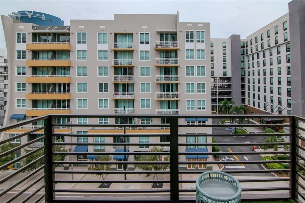 1120 E Kennedy Boulevard - Photo 21