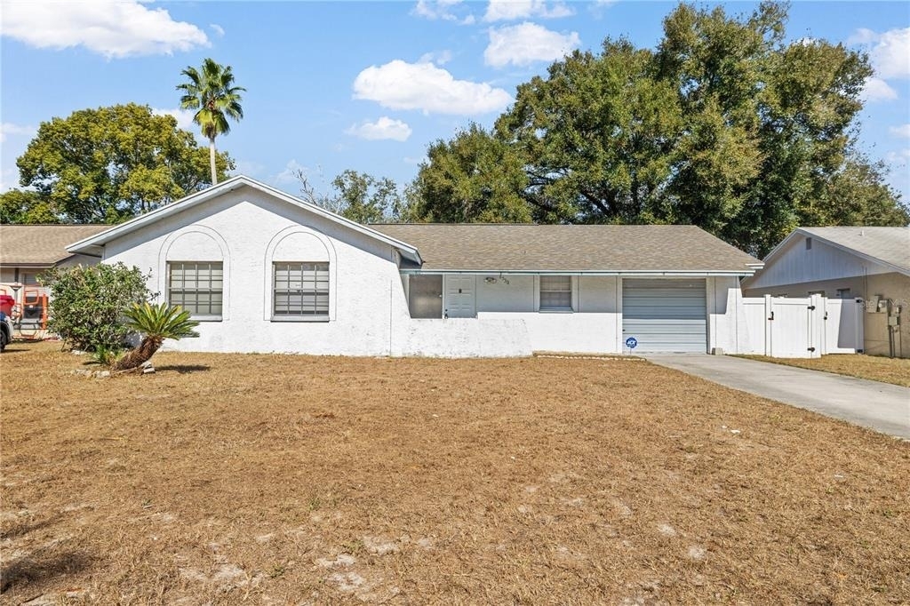 8530 Renald Boulevard - Photo 0