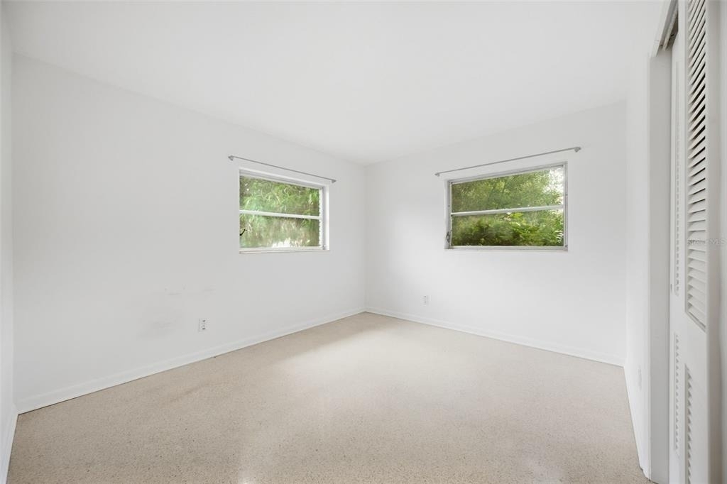 314 Deer Park Avenue - Photo 14