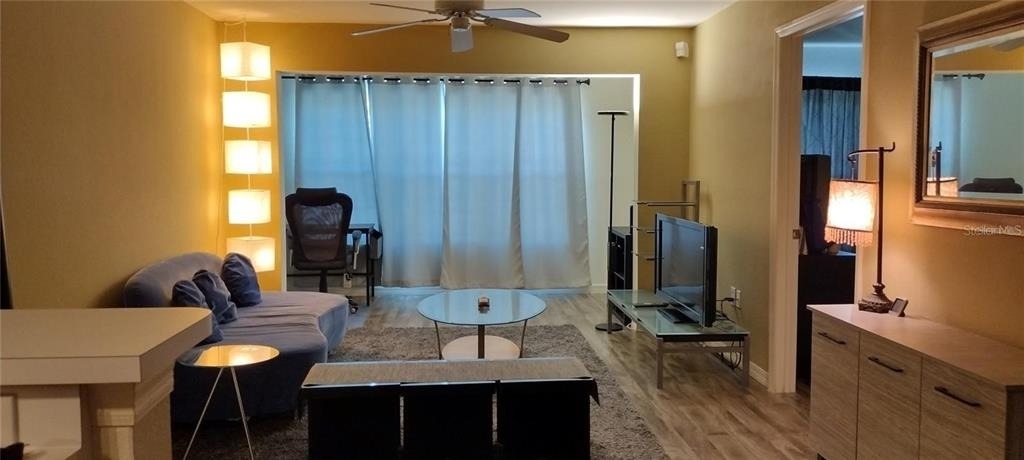5459 Vineland Road - Photo 16