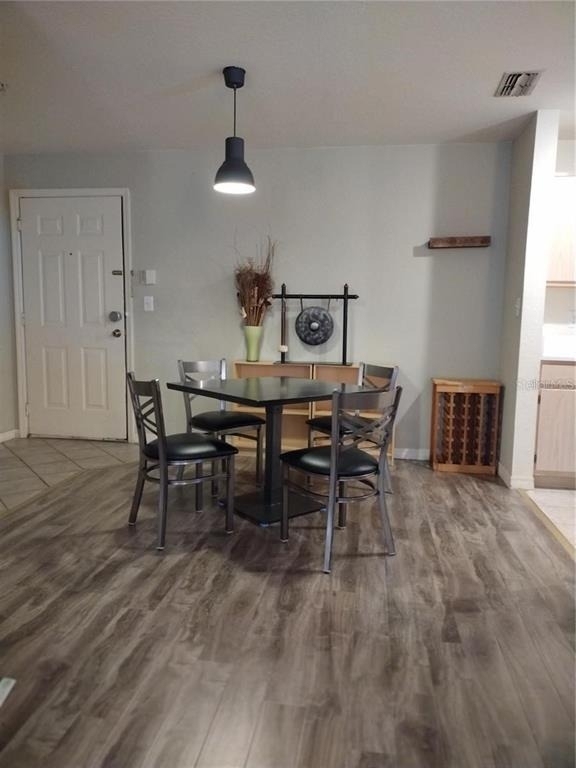 5459 Vineland Road - Photo 6