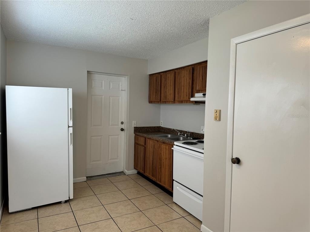 38731 Alston Avenue - Photo 5