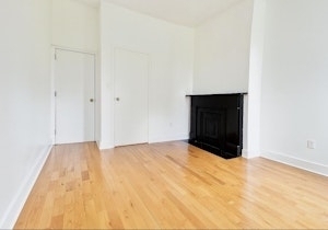 369 Menahan Street - Photo 1