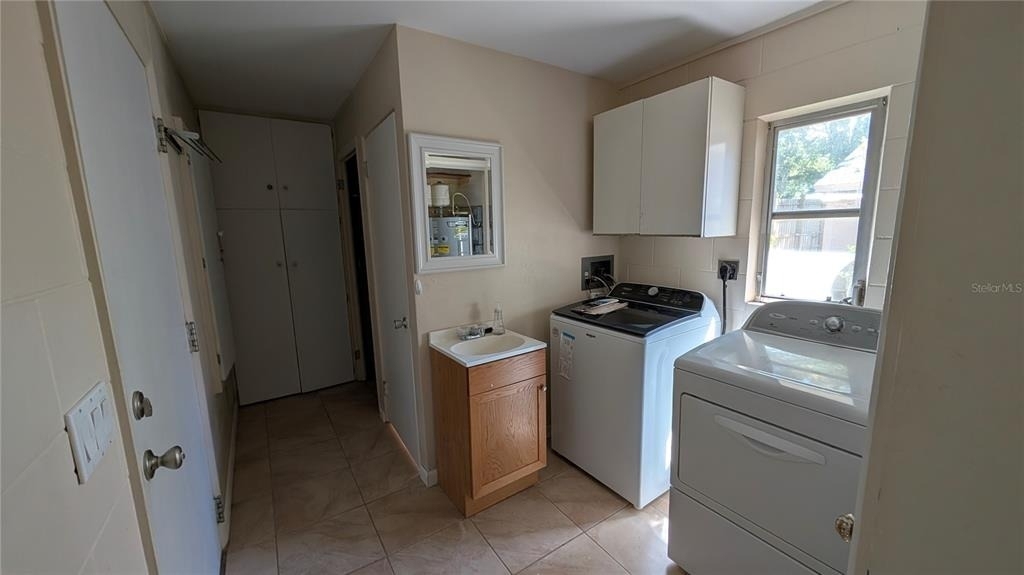 2469 Broadvue Avenue - Photo 12
