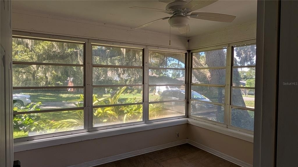 2469 Broadvue Avenue - Photo 23