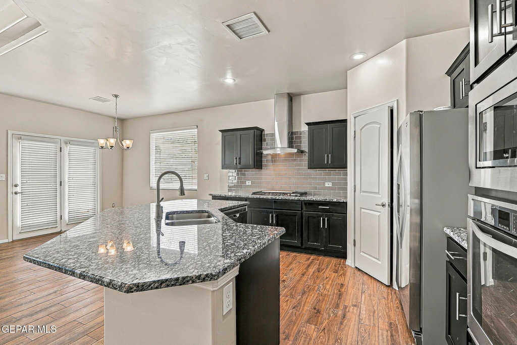 12328 Joe Gomez Avenue - Photo 3