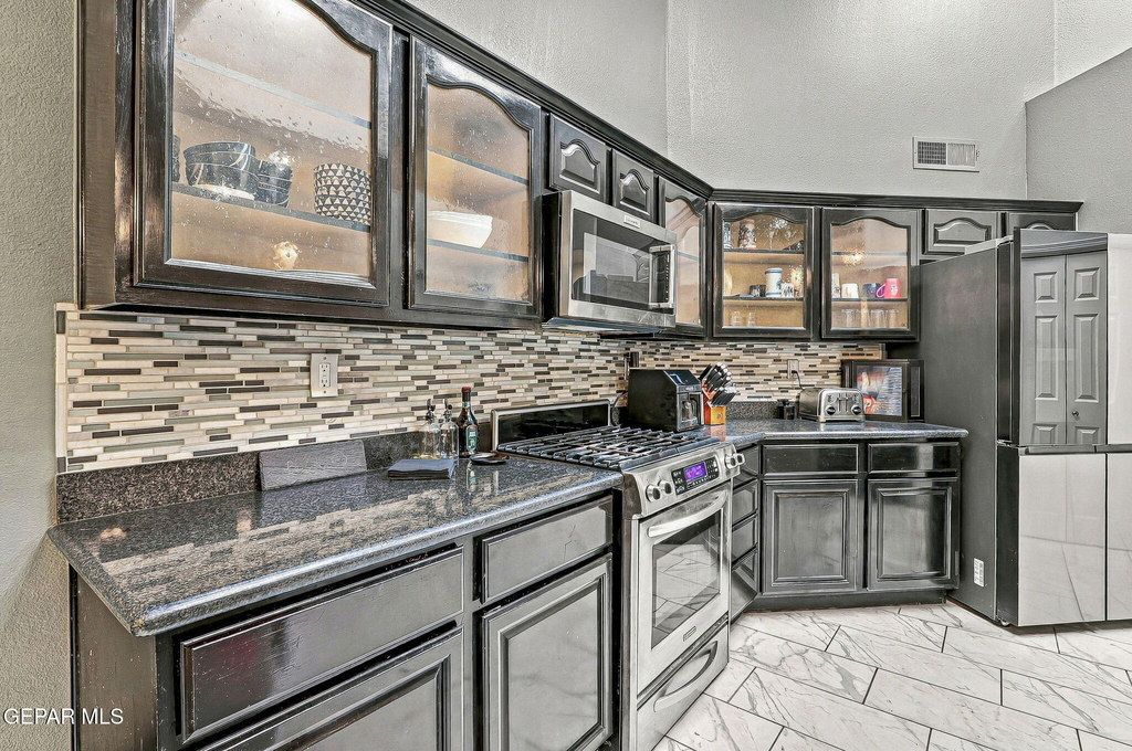 6745 Pearl Ridge Drive - Photo 12