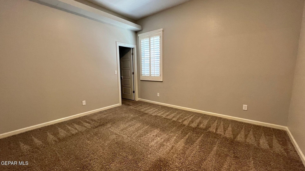 12565 Barbaro Way - Photo 15