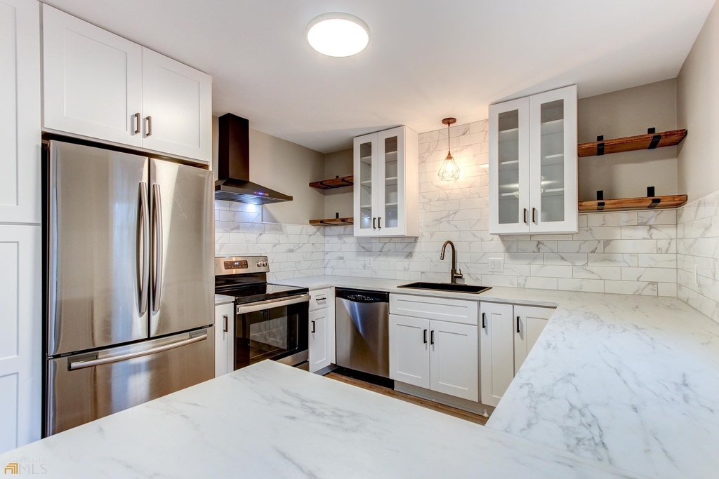 48 Clark Street - Photo 7