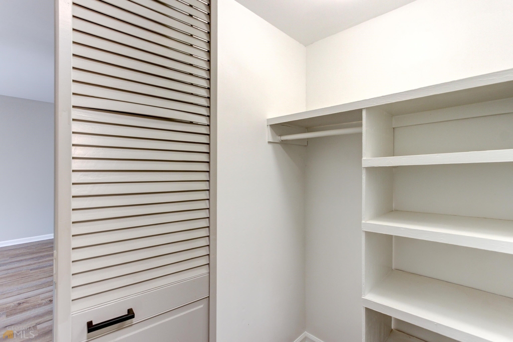 48 Clark Street - Photo 12
