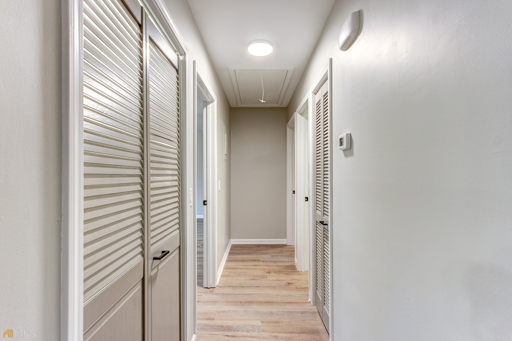 48 Clark Street - Photo 11