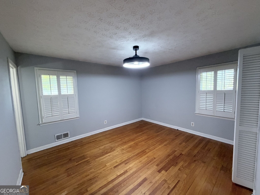 3053 Menlo Park Drive - Photo 17