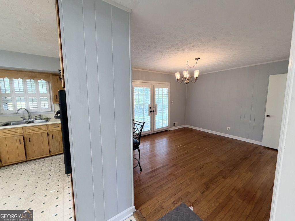 3053 Menlo Park Drive - Photo 6
