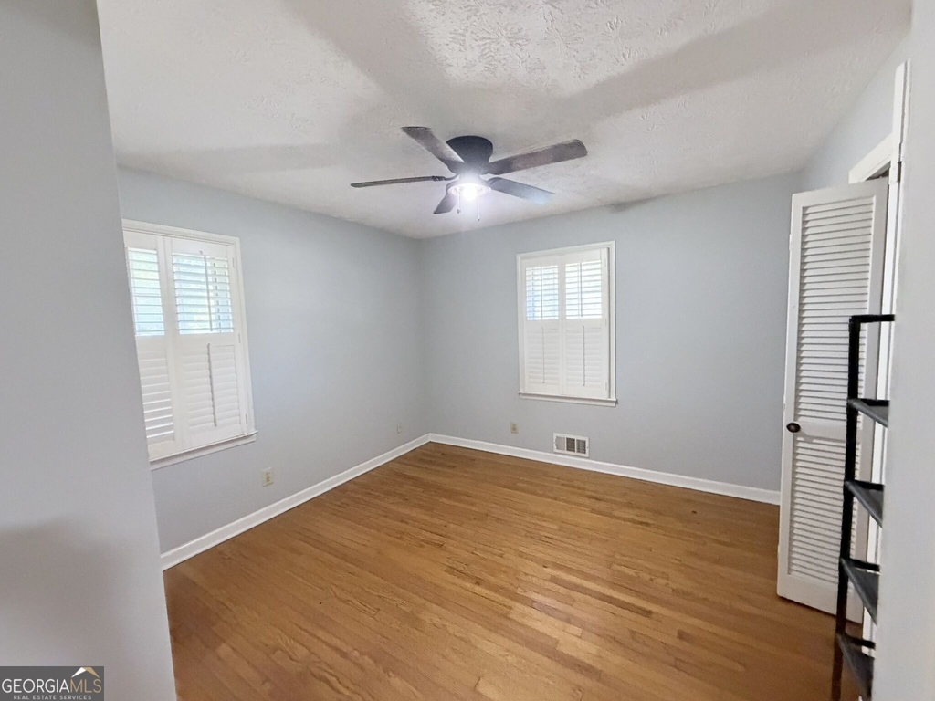3053 Menlo Park Drive - Photo 15