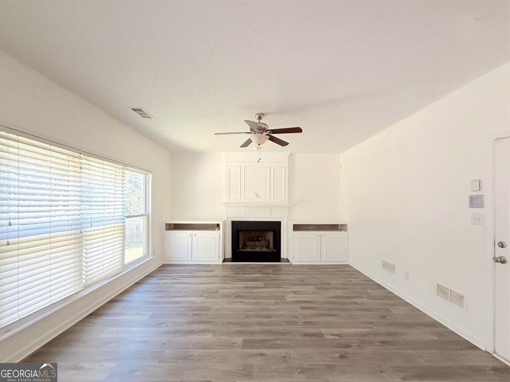 3020 Stanstead Circle - Photo 2