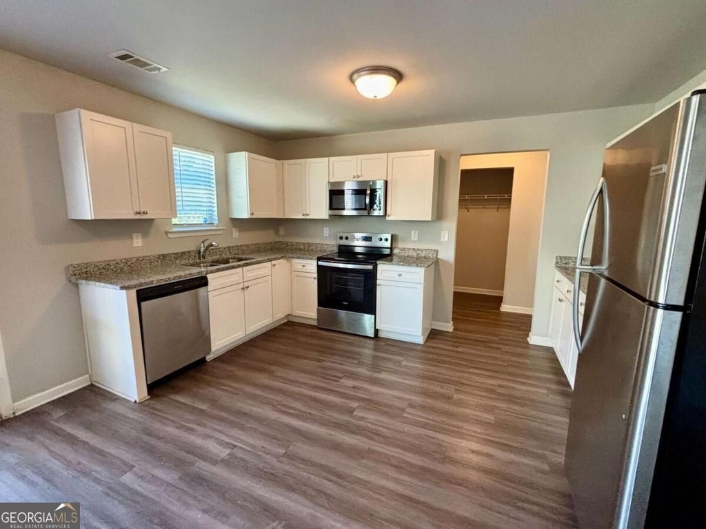 321 Nutwood Trace - Photo 6