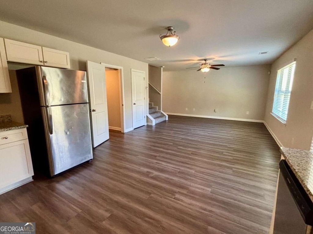 321 Nutwood Trace - Photo 7